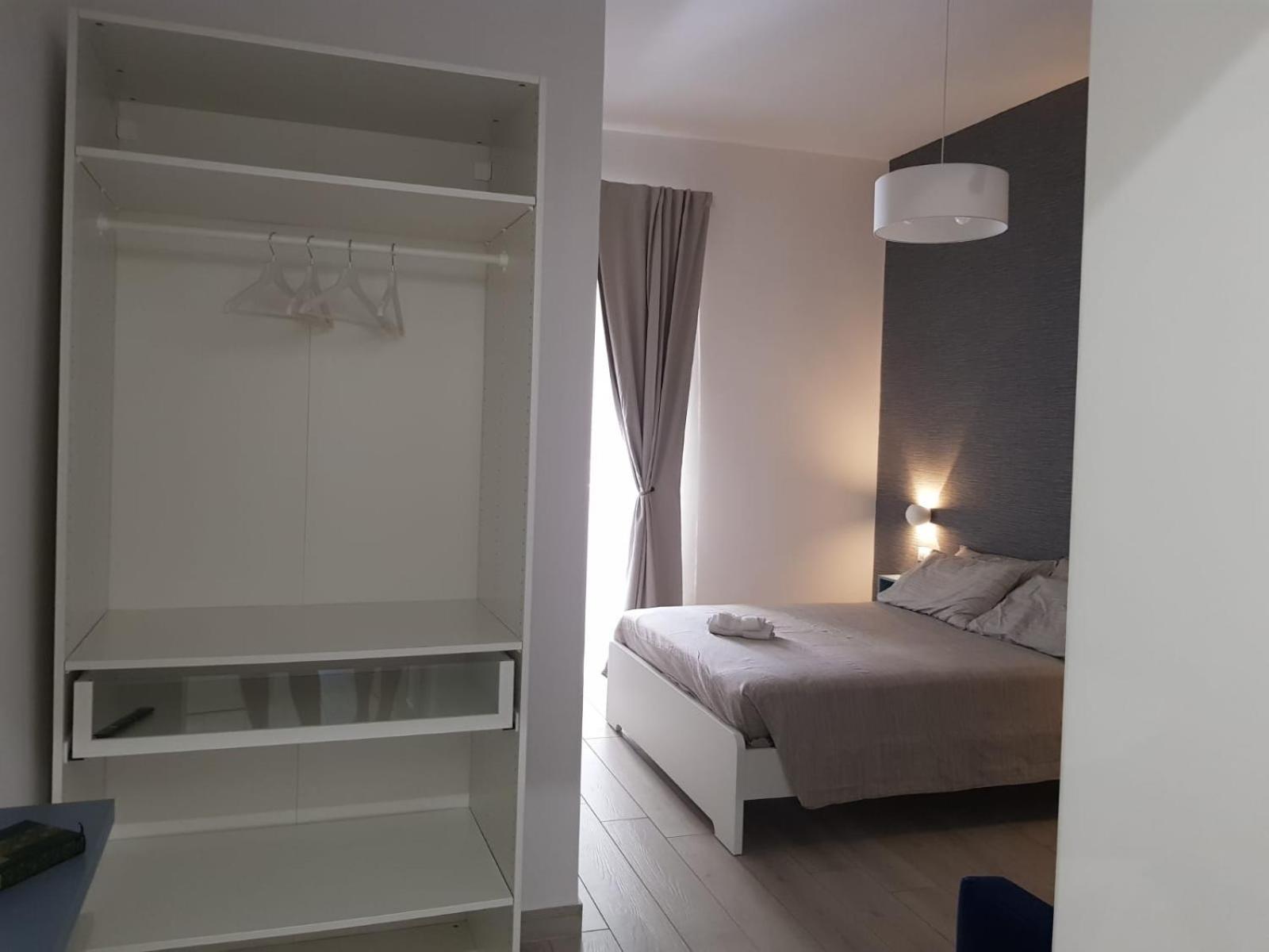 B&B Miglio Sacro Neapel Zimmer foto